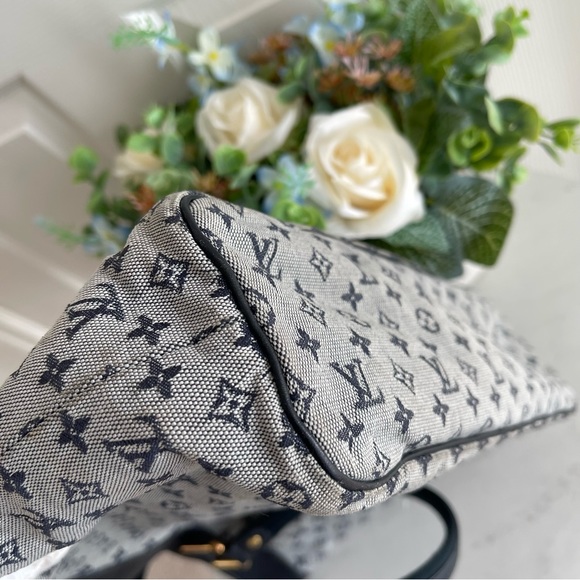 LOUIS VUITTON Lucille GM Tote bag - Picture 15 of 16